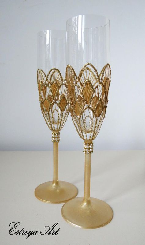 1920 Wedding Theme, Wedding Must Haves, Painted Champagne Flutes, 1920 Wedding, Roaring 20s Wedding, 1920s Wedding Theme, Flapper Wedding, 1920's Wedding, 20s Wedding