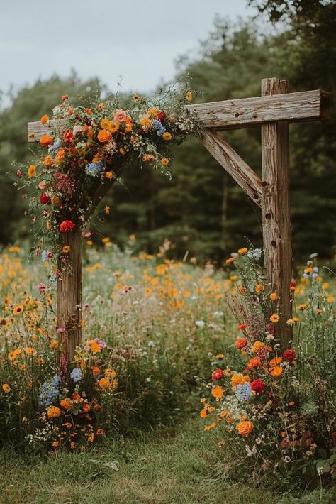 29 Boho Wedding Arch Ideas to Create a Dreamy Backdrop 15 Wedding Arches With Antlers, Natural Wedding Arbor, Wild Flower Fall Wedding, Country Wedding Outdoor, Unique Boho Wedding Ideas, Horses In Weddings, Outdoor Wedding Altar Ideas, Wildflower Boutineer Ideas, Forest Flower Wedding