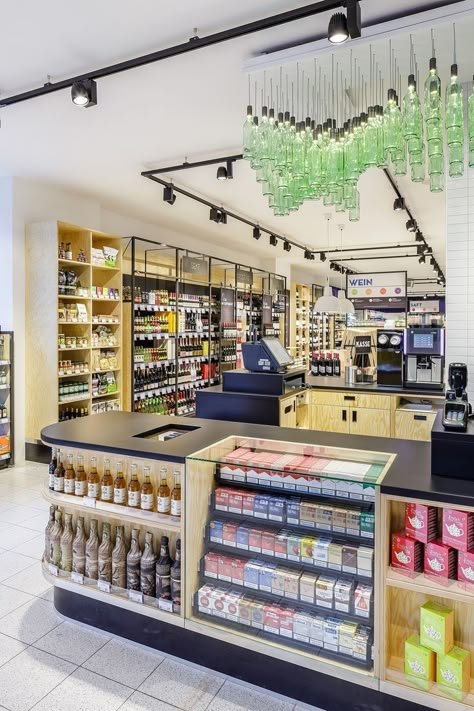 Mini Market Design, Mini Shop Design, Bakery Shop Interior, Supermarket Design Interior, Store Shelves Design, Shop Shelving, Retail Facade, Liquor Shop, Grocery Store Design