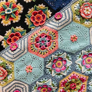 Ravelry: Frida's Flowers Primavera pattern by Jane Crowfoot Janie Crow, Jane Crowfoot, Crochet Patterns Ideas, Mexican Textiles, Amazing Crochet, Crochet Blanket Pattern, Patterns Ideas, Crochet Magazine, Floral Crochet