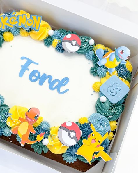 ⚡️ Gotta catch them alll Pokémon🔥 #pokemon#pomemoncake#cake#lasvegascakes#pokemonsheetcake#cakes Pokemon Sheet Cake Ideas, Pokemon Cookie Cake, Pokemon Sheet Cake, Charmander Cake, Pokemon Cakes, Pokémon Cake, Pokemon Birthday Cake, Pokémon Birthday, Pokémon Party