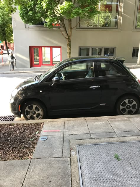 Black Fiat 500, Fiat 500 Black, Fiat 500 Sport, Fiat Car, Fiat 500c, Car Low, Fiat Cars, Tiny Cars, Fiat 600