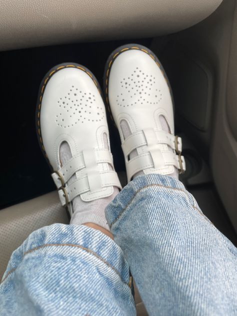 White Dr Marten Mary Janes Outfit, White Doc Martens Mary Janes Outfit, White Mary Janes Doc Martens, White Mary Janes Outfit, Dc Marten, Sister Missionary Shoes, Mary Jane Shoes Outfit Dr Martens, Doc Martens Mary Janes Outfit, Mary Jane Outfit