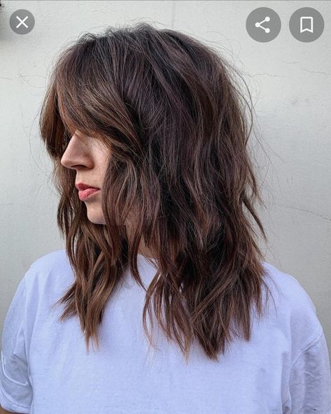 Side Part Shaggy Hair, Medium Length Hair Low Maintenance, Modern Shag Haircut, Modern Shag, Medium Shag Haircuts, Long Shag Haircut, Shaggy Haircuts, Shag Haircuts, Haircuts For Wavy Hair