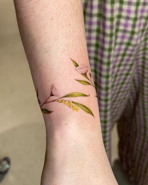 Australian Native Floral Tattoo, Gumtree Tattoos, Gumnut Tattoo, Gum Leaf Tattoo, Gum Tree Tattoo, Australian Botanical Tattoo, Australian Flower Tattoo, Australian Native Tattoo, Native Australian Flowers Tattoo