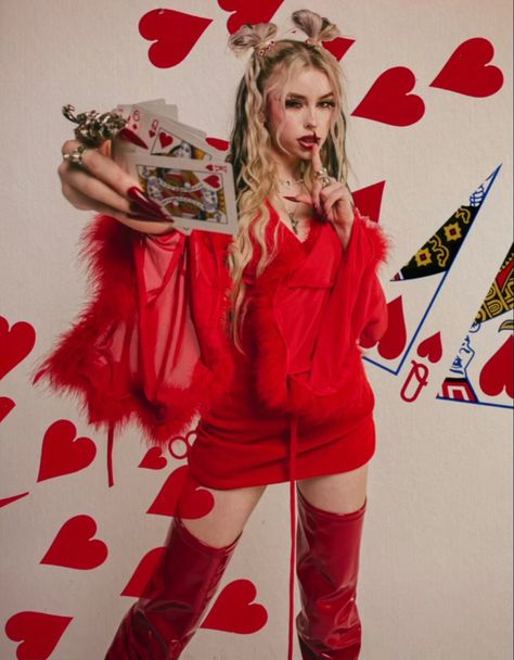 Vogue Valentines Editorial, Heart Lollipop Photoshoot, Mens Valentines Day Photoshoot, Unique Valentines Photoshoot, Valentine’s Day Theme Photoshoot, Moody Valentines Shoot, Deck Of Cards Photoshoot, Creative Valentines Photoshoot Ideas, Playing Cards Photoshoot