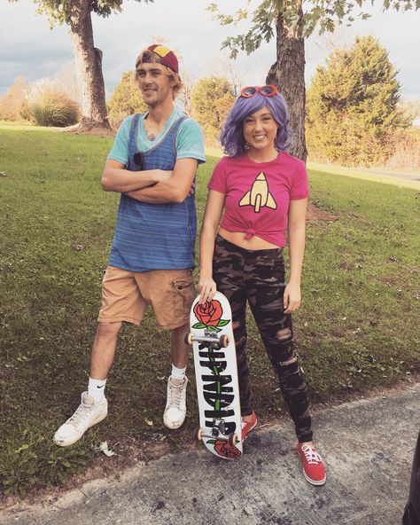 Couple Costume :Rocket Power Reggie & Twister Rocket Power Halloween Costume, Rocket Power Costume, Reggie Rocket Power, Twister Costume, 90s Costumes, Rocket Costume, Easy Couples Costumes, 90s Party Costume, Halloween Coustumes