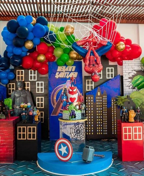 Marvel Birthday Party Decorations, Avengers Birthday Decorations, Avengers Theme Birthday, Avengers Party Decorations, Avengers Birthday Party Decorations, Hulk Birthday Parties, Spiderman Birthday Party Decorations, Marvel Birthday Party, Marvel Party