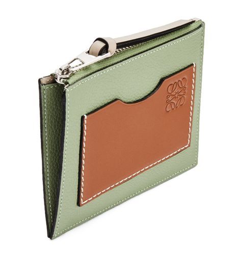 Find LOEWE Leather Coin Card Holder on Editorialist. Crafted in LOEWEs native Spain, the Coin card holder is an exceptional design that strikes the perfect balance between practicality and elegance. The label is renowned for its leather goods, and this softly grained piece is no different, its profile may be concise, but no attention to detail is spared, ensuring its immaculately crafted with the ability to slip seamlessly into your handbag or pocket. Coin Card, Leather Bags Handmade, Trainer Boots, Shoes Heels Pumps, Luggage Accessories, Green Leather, Leather Goods, Leather Accessories, Small Bags