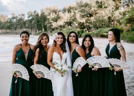 Bridesmaid Fans Bouquet, Green Bridesmaid Dresses Beach, Dark Green Dresses, Hale Koa, Chic Bridesmaid Dresses, Dark Green Bridesmaid Dress, Beach Wedding Bridesmaids, Beach Bridesmaid Dresses, Green Themed Wedding