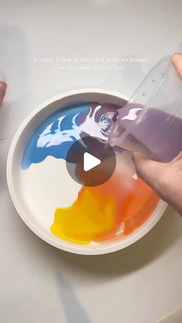 Love in Pottery on Instagram: "by @caitienorth. Testing a new watercolor pour technique for my underglaze class! FOLLOW👉 @loveinpottery for more pottery contents ☕️ !  Credit 📷💚 @caitienorth  visit their page and support 💕  Follow us on @musthomeguide (Interior Lovers) @mustvisitguide (Travel Lovers) & @dailyartlist (Art Lovers) !  #artist #art #ceramicsculpture #ceramicart #stoneware #pottery #ceramic #design #ceramicstudio #keramik #craft #porcelain #ceramica #homedecor #ceramique #instapottery #wheelthrown #ceramics #contemporaryceramics #glaze #tableware #potterylove #ceramicartist #sculpture #handmadeceramics #pottersofinstagram" Watercolor Pouring, Ephraim Pottery, Writing Bureau, Ceramics Pottery Mugs, Pottery Lessons, Beginner Pottery, Ceramic Glaze Recipes, Pottery Videos, Keramik Design