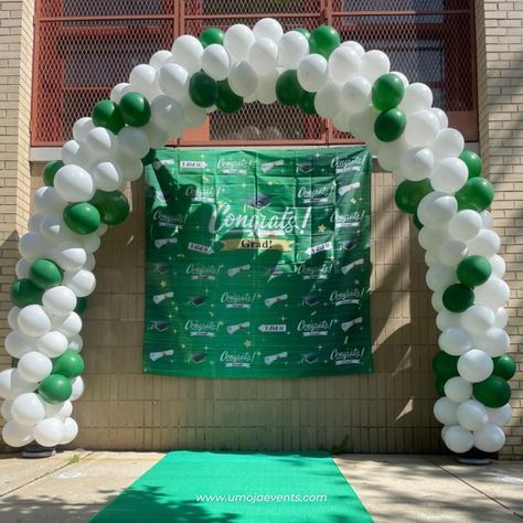 Green And White Balloon Arch, Intimate Events, Nyc With Kids, Balloons Decorations, Green Balloon, Virtual Party, Netball, Kappa Delta, Balloon Decor