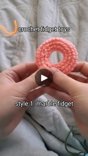 Crochet Marble Fidget Pattern Free, Crochet Marble Fidget, Fidget Crochet, Crochet Fidget Toys, Marble Fidget, Calming Crafts, Crochet Mobius, Fidgets Diy, Crochet Fidget