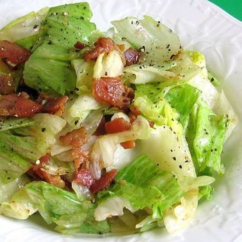 Wilted Lettuce Salad, Bacon Chips, Hot Bacon Dressing, Lettuce Salad Recipes, Lettuce Recipes, Wilted Lettuce, Bacon Dressing, Lettuce Salad, Amish Recipes