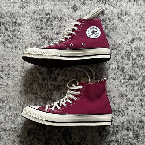 Look what I just found on Depop 🙌 https://depop.app.link/Cfxxk7fRHyb Autumn Converse, Chuck 70s, Red Converse, Girls Converse, Shipping Tags, Chuck 70, Alpha Patterns, Converse High, Converse High Tops