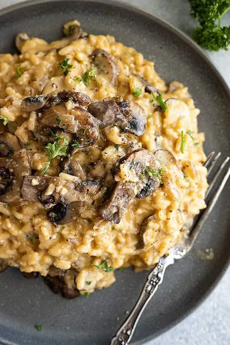 Instant Pot Mushroom Risotto, Risotto Recipes Easy, Vegan Risotto, Risotto Dishes, Mushroom Risotto Recipes, Risotto Recipe, Mushroom Risotto, Risotto Recipes, Recipe Video