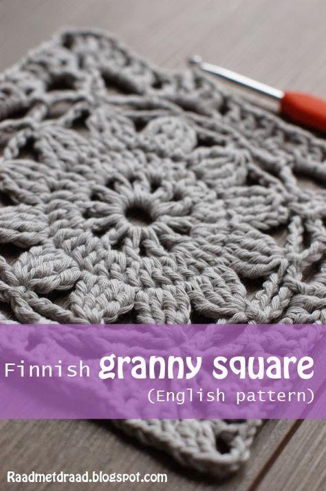 Raad met draad: Finnish granny square pattern in English Crochet Square Pattern, Virkning Diagram, Granny Square Haken, Beau Crochet, Bantal Sofa, Confection Au Crochet, Crochet Blocks, Crochet Granny Square, Crochet Square Patterns