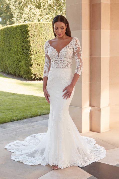 Sincerity Bridal - Style 44337: Lace Fit and Flare Bridal Gown with Scalloped Train Wedding Dress With Removable Sleeves, Sincerity Wedding Dress, Sincerity Bridal, Rembo Styling, Casablanca Bridal, Removable Sleeves, Trumpet Wedding Dress, Stella York, Justin Alexander