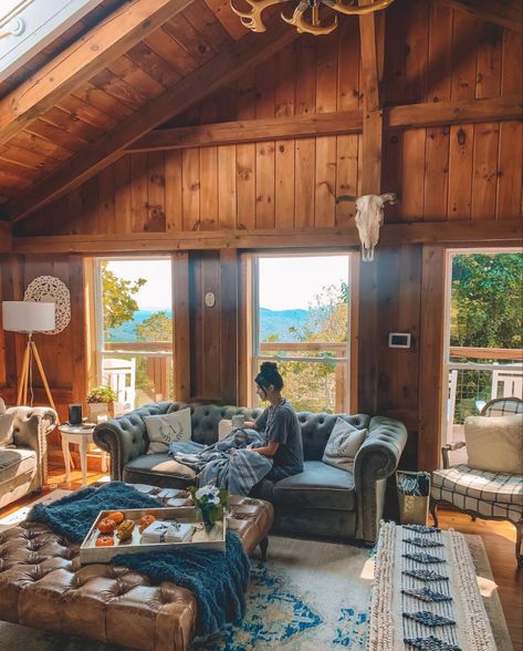 Eclectic Cabin Living Room, All Wood Cabin Interior, Vacation Cabin Interior, Cabins And Cottages Cozy, Cabin Core Living Room, Wooden Cabin Living Room, Modern Cabin Living Room Decor, Modern Camp House, Coastal Log Cabin