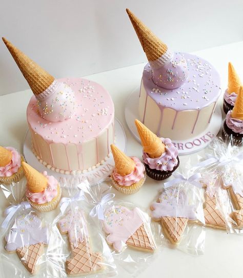 Ice Cream themed birthday for twins! 💗💜 Melty “ice cream” cone drip cakes, cookie favors and matching cupcakes! 🍦(All cake no actual ice… Ice Cream Themed Cupcakes, Two Scoops Are Better Than One Twins, Bali Birthday, Ice Cream Themed Birthday, Ice Cream Birthday Party Theme, Ice Cream Cake Pops, Sweets Party, Twin Birthday Cakes, Ice Cream Cone Cupcakes