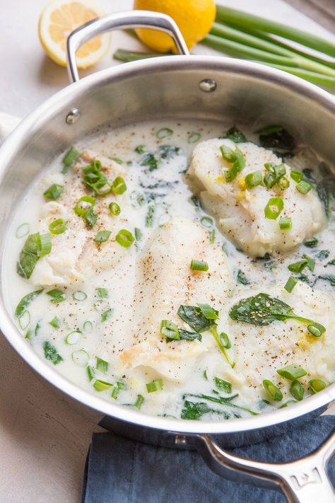 Poached Cod In Coconut Milk, Easy Keto Dinner Ideas, Keto Dinner Ideas, Cod Fish Recipes, Paleo Fish, Easy Keto Dinner, Cod Recipe, Creamy Recipes, Coconut Milk Recipes