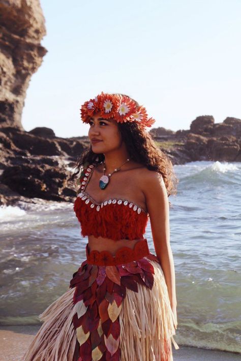 Moana Cosplay, Diy Fantasia, Sparkly Halloween, Cosplay Disney, Halloween Costumes For 3, Holloween Costume, Disney Halloween Costumes, Costumes For Teens, Disney Cosplay