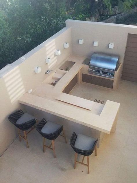 Backyard Kitchen Ideas, Small Outdoor Kitchen Design, Kitchen Ideas Outdoor, Small Outdoor Kitchens, Outdoor Bbq Grill, Modern Outdoor Kitchen, Outdoor Kitchen Decor, Bbq Grill Design, Outdoor Kitchen Plans