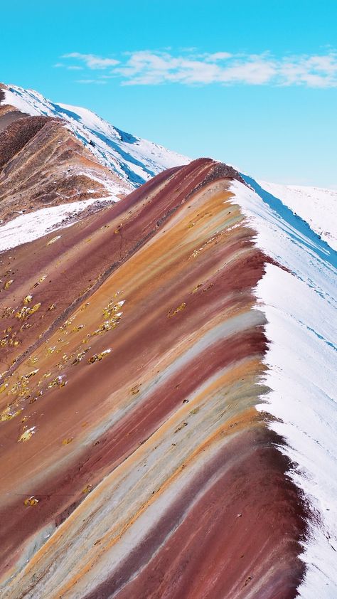 Geology Aesthetic, Peru Pattern, Rainbow Mountains Peru, Rainbow Mountains, The Andes Mountains, Mountain Hike, Rock Textures, Colorful Mountains, Rainbow Mountain