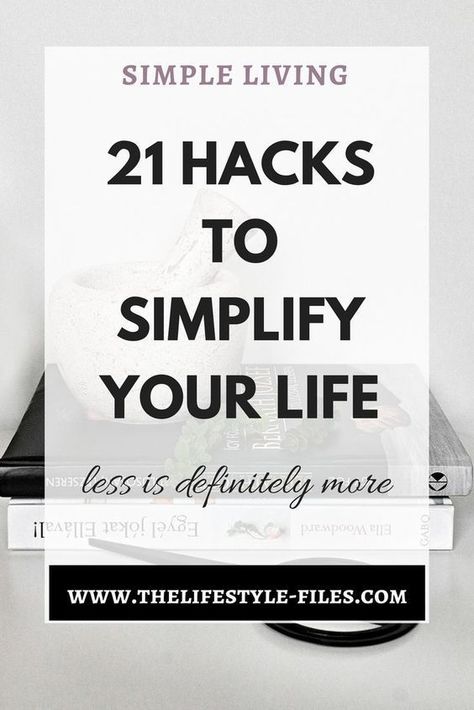 How To Simply Your Life, Slow Living Lifestyle, Simple Living Lifestyle, Minimalist Artist, Hygge Living, Simplify Life, How To Simplify, Minimalism Lifestyle, Organized Life