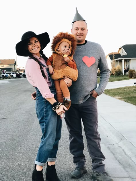 Easy Halloween Costume For Family Of 3, Baby Halloween Costumes Family Of 3, Baby Halloween Costumes For Boys Family, Baby Lion Costume Family, One Year Old Costume Boy, Halloween Costume Ideas For Family Of 3, Easy Family Of 3 Halloween Costumes, Diy Family Of 3 Halloween Costumes, Mom Dad Daughter Halloween Costumes