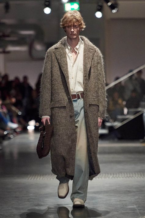 CPHFW: Won Hundred Fall/Winter 2024 Collection – PAUSE Online | Men's Fashion, Street Style, Fashion News & Streetwear Fall Outfits Men Streetwear, Outfits Men Streetwear, Streetwear Fall, Danish Fashion, Autumn Winter 2024, Practice Outfits, Copenhagen Fashion, Mens Winter Coat, Copenhagen Style