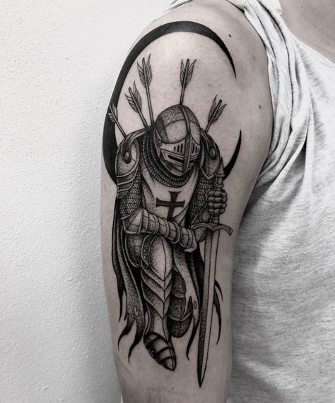 Knights Tattoo, Knight Tattoo Design, Knights Templar Tattoo, Tattoo Knight, Knight Tattoos, Templar Tattoo, Templar Knight Tattoo, Pegasus Tattoo, Worldwide Tattoo