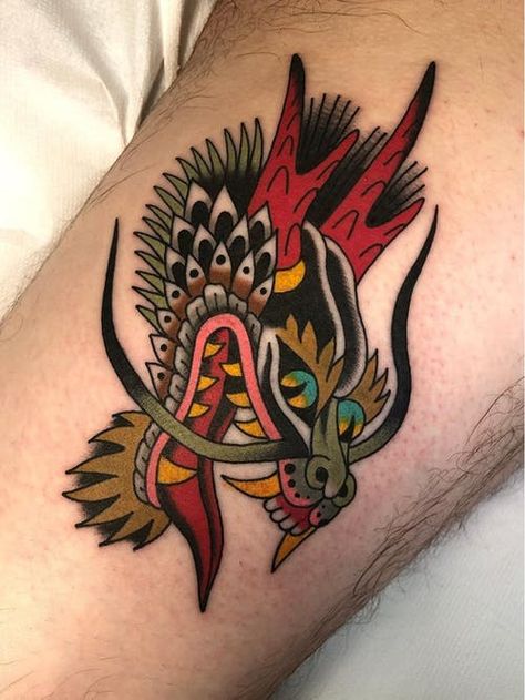 Traditional Tattoo Dragon, Old School Tattoo Sleeve, Brand Tattoo, Dragon Head Tattoo, Dragon Tattoo Meaning, Love Dragon, Red Dragon Tattoo, Tato Naga, Dragon Tattoo Ideas