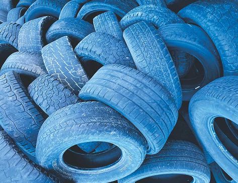 "Is Rubber Biodegradable? And is it Sustainable?"- Rubber is part of our daily lives. From rubber bands to car tires, containers, tools, and other rubber products, rubber is a commonly used raw material. If you’re eco-conscious or simply curious, you may wonder, is rubber biodegradable or non-biodegradable? How long does it take to decompose? Are rubber... #trvst #inspiration #waste&recycling #ecoconscious #sustainable #environmentallyfriendly #biodegradable #eco #sustainableliving Hevea Brasiliensis, Nature Studies, Nonrenewable Resources, Rubber Products, Waste Recycling, Rubber Tree, Neoprene Rubber, Recycled Rubber, Natural Latex