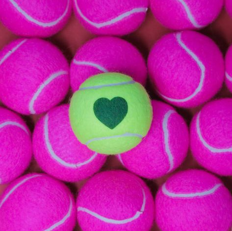 Squash Balls, Tennis Wallpaper, Tennis Funny, Golf Events, Tennis Art, Tennis Photos, Tennis Aesthetic, Tennis Party, Ball Aesthetic