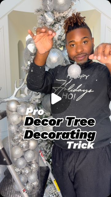 Lance Devereux on Instagram: "🎄🎅🏾Happy Holidays Ho! Ready to take your tree from *average* to *professional*? Here’s a quick pro-tip for filling in those tricky gaps!   ✨Step 1: Grab floor wire or pipe cleaner and string together similar-sized ornaments—make sure they’re smaller than your focal pieces! ✨Step 2: Keep adding until your ornament cluster is just right to fill those empty spaces. ✨Step 3: Twist the wire to lock them in place. ✨Step 4: Find a gap and secure your new cluster with extra wire. ✨BOOM! Your tree is next-level gorgeous! 🙌🏽  Want more tips like this? Comment “JOY” below to sign up for part 2 of my FREE Holiday Decorating Masterclass this Friday at 7:30 PM ET! 🎁✨ Don’t miss it!  #ChristmasInspiration #TreeDecoratingTips #HolidayMasterclass #ChristmasDecor #ProTips White Flocked Christmas Trees, Tree With Large Ornaments, Tree Cluster Christmas, 3 Ornaments Tied Together On Christmas Tree, Diy Ornament Clusters On Tree, Decorating Inside For Christmas, Silver And Burgundy Christmas Tree, Extra Ornaments What To Do With, Cluster Christmas Trees