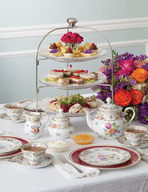 Have you ever wanted to craft your own flavorful menu for afternoon tea? We have a few tips to help you put together a unique collection of scones, savories, and sweets for your tea party at https://bit.ly/39KGjFh Party Crowd, English Tea Party, High Tea Party, Cucumber Sandwiches, Tea Party Food, Vintage Tea Party, Afternoon Tea Parties, Tea Sandwiches, Tea Party Garden