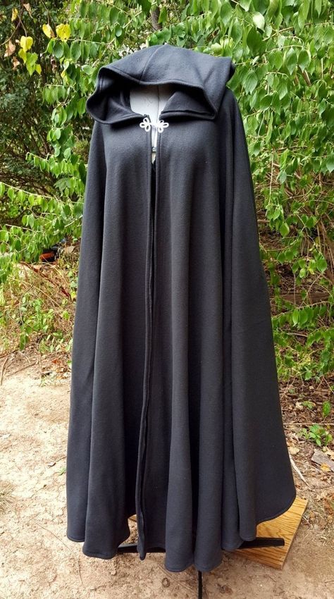 Black Elvish Cape For Larp, Black Medieval Cape For Cosplay, Black Hooded Medieval Outerwear, Black Medieval Cape For Fall, Black Cape For Larp, Black Outerwear For Larp And Medieval Festivals, Black Cloak Aesthetic, Cloak Aesthetic, Cloak Pattern