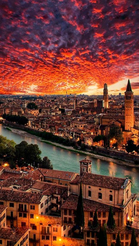 City - Italy - VERONA - Panorama, Sunset-01 | Helmut Schopper | Flickr Italy Sunset, Sunrise City, Italy Trip Planning, City Sky, Dream Vacations Destinations, Verona Italy, Sunset City, Montepulciano, Italy Photography