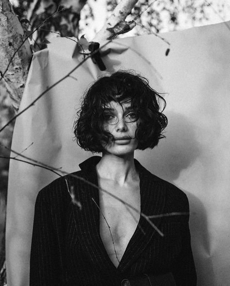 White Photo, Short Hair, Black And White, Photography, Hair, Fashion Tips, White, Black, Nature