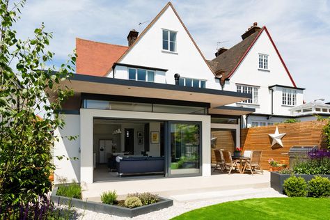 Broadgates Road by Granit | Award-winning Architects Contemporary Extension, Single Storey Extension, England Homes, Suburban House, Modern Extension, House Extension Design, Art Deco Home, Room Transformation, House Extensions