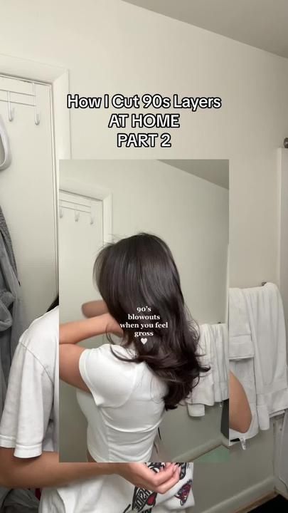 Layered Hair At Home, Cut Hair At Home, Rachel Haircut, Kawaii Aesthetic, Layered Haircuts, Layered Hair, Twitter Image, Hair Makeup, At Home