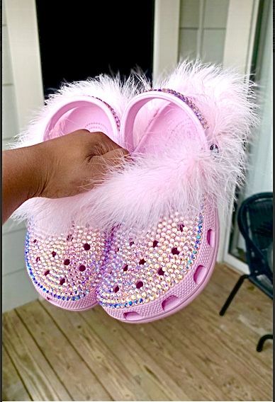 A nice fur diamond croc seller on eetsy i seen these fell in love #etsy Diy Bling Crocs, Decorate Crocs, Pink Glitter Crocs, Croc Decor, Crocs With Fur, Glitter Crocs, Croc Designs, Bedazzled Crocs, Croc Ideas