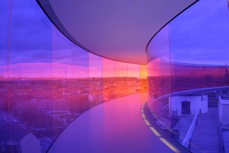 3M DICHROIC Glass Finishes Can Make Your Austin Building Look Like One of a Kind - Scottish Window Tinting What Is Graphic Design, Privacy Film, Smart City, Color Palette Generator, Aarhus, Immersive Experience, Window Film, Dichroic Glass, Window Design