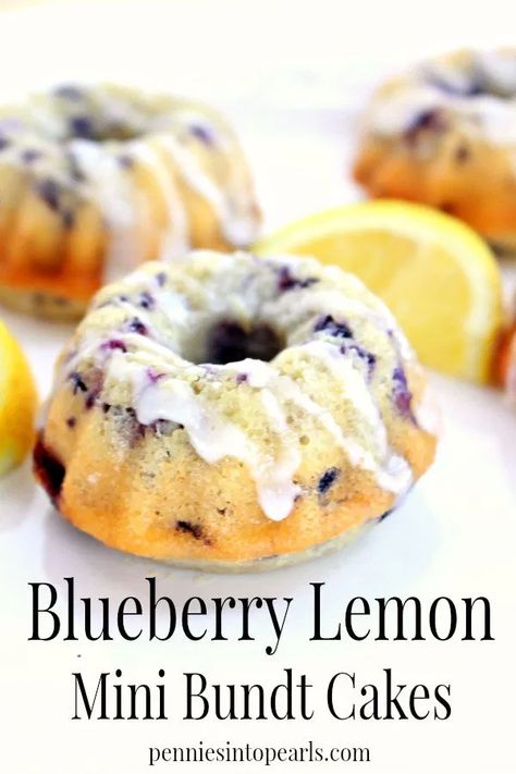 Mini Bundt Cake Recipes Easy, Bundt Cake Recipes Easy, Mini Bundt Cake Recipes, Mini Bunt Cake, Mini Bundt Cakes Recipes, Bundt Pan Recipes, Bundt Cake Recipes, Cake Recipes Easy, Mini Bundt