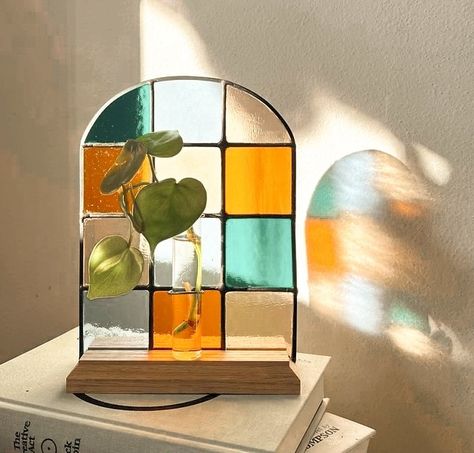 Ok, so in a previous post I was gushing about the stained glass looking art that was in my favourite hues of orange, blue and teal and I just came across this Canadian (Eeeeep!) artist on Pinterest who makes gorgeous stained glass decor for your home!!! How amazing is this?!?!?! I’m gonna have to get me a piece. It’s so pretty 😍. Artist is @lavieenverreglass go check her out and support Canadian artists!! #canadianartists #shopsmall #welovesmallbusinesses #stainedglass #madeincanada #dopamine... Hemma Diy, Stained Glass Decor, Stained Glass Diy, Stained Glass Crafts, Stained Glass Designs, Stained Glass Projects, Stained Glass Patterns, Canadian Artists, Dream House Decor