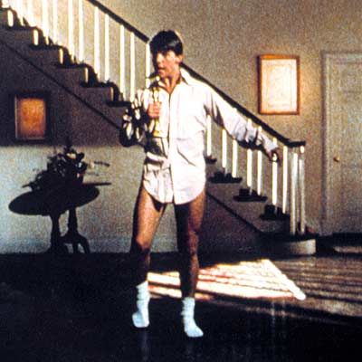 Risky Business costume, you just need a men’s button-down dress shirt and a pair of tube socks. I recommend wearing a small pair of exercise shorts under your shirt instead of tighty whiteys, though! Add a pair of wayfarers to this outfit, too — although Tom Cruise doesn’t wear them in this particular scene, Risky Business is credited as one of the main reasons why Ray Ban wayfarers made a huge comeback in the ’80s! Tom Cruise Risky Business, Risky Business Costume, Tom Cruise Mission Impossible, Classic 80s Movies, Easy College Halloween Costumes, Themed Halloween Costumes, Risky Business, Hallowen Costume, College Halloween