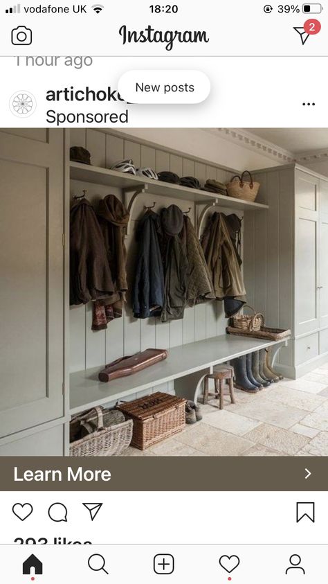 Good bench design Ikea Mud Room, Boot Room Utility, Small Mudroom Ideas, Utility Room Designs, Mudroom Lockers, Mudroom Decor, Mud Room Storage, Mudroom Design, Boot Room