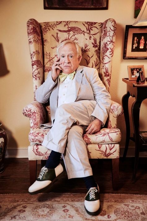 Leslie Jordan Is Larger Than Life – Garden & Gun Quentin Crisp, Mind Yoga, Monogram Bedding, Leslie Jordan, Cheyenne Jackson, Victorian Manor, Southern Accents, Fake Teeth, Spiritual Advisor