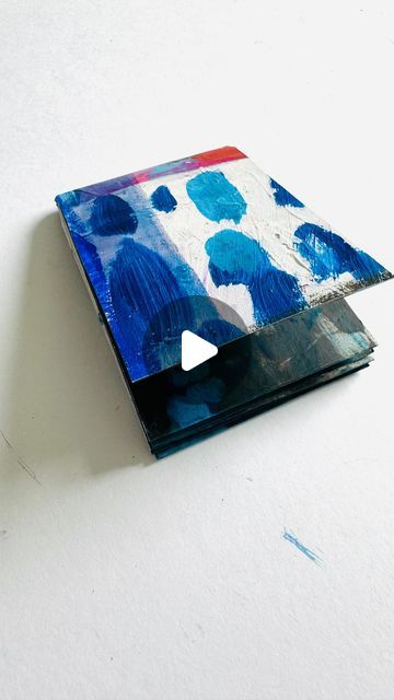 Helen Wells Art + Sketchbooks on Instagram: "Making a simple sketchbook. I use up abandoned paintings, experiments and scruffy paper and repurpose them to make small handmade sketchbooks and art journals. Here I’m using an old bit of painted paper. These little sketchbooks can be made out of any paper which you can fold. They can be used as concertina sketchbooks or turned into a more traditional sketchbook with a little glue. I’ve popped a link in my stories/story highlights  for an easy to follow step-by-step tutorial on How To Make A Simple Sketchbook which is freely available on my website under Ideas…❤️📘✏️" Concertina Sketchbook, Mini Sketch, Helen Wells, Small Sketchbook, Handmade Sketchbook, Sketch Books, Story Highlights, Painted Paper, Simple Art